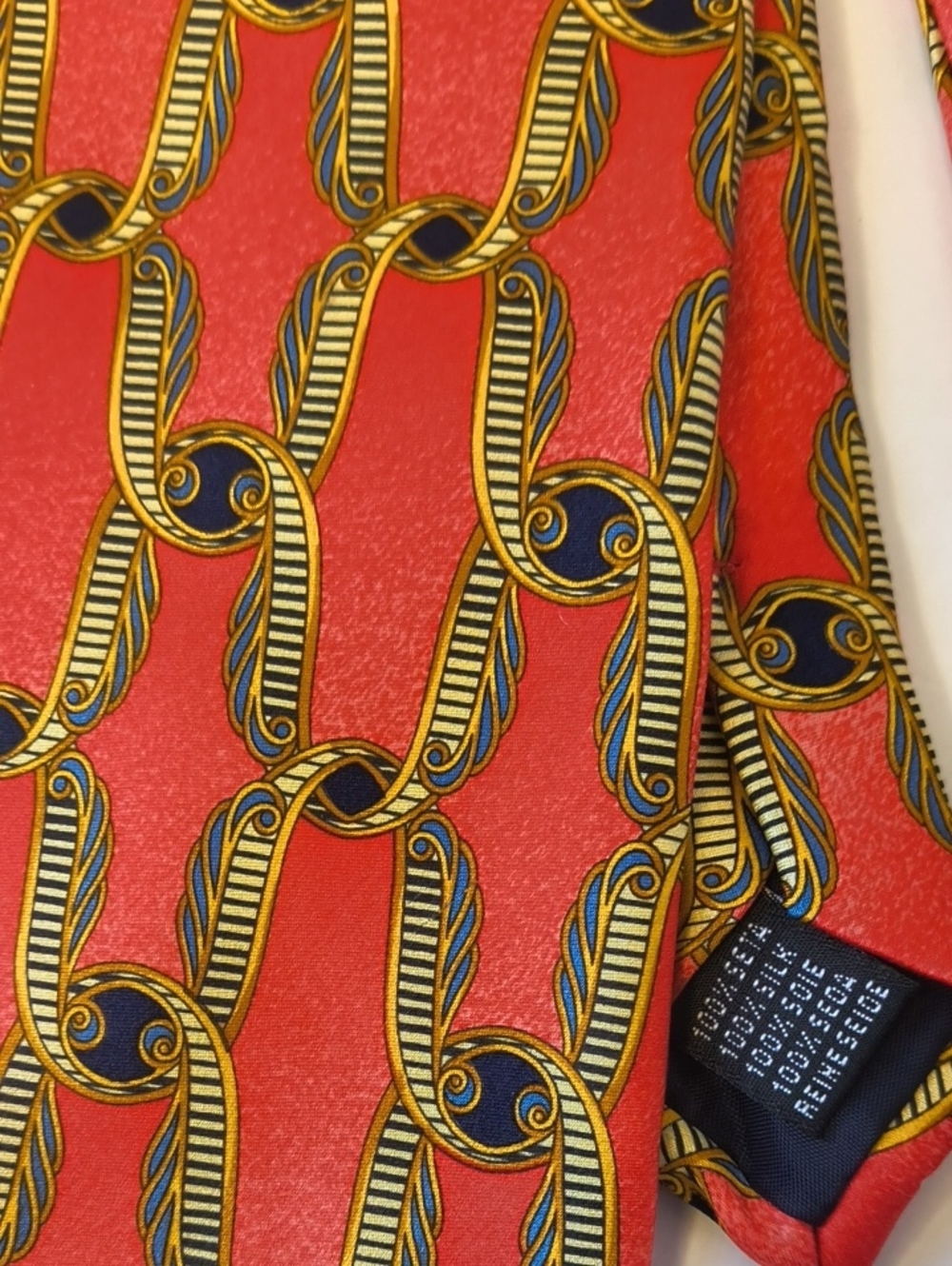 Men's Silk Tie Vintage Red gold